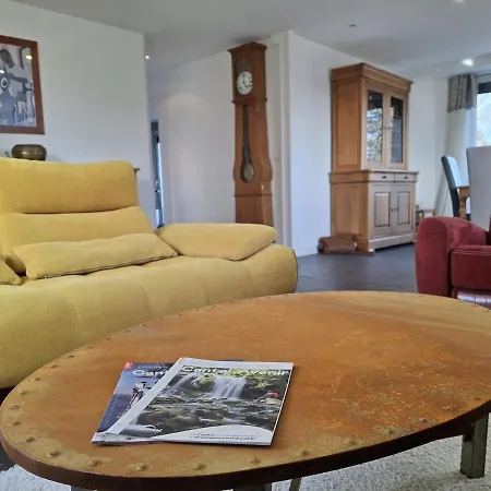 Duplex Familial Lumineux Avec Grande Terrasse * Le Rouget